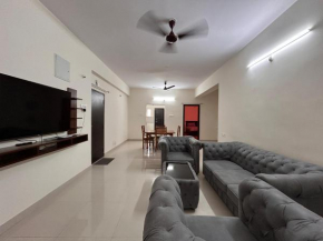 Mee Homes Madhapur Family Stay Fully Furnished 2 BHK Premium Flats 302